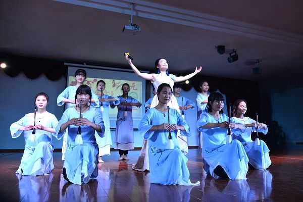 jdb电子游戏：迎新年晚会庆元旦